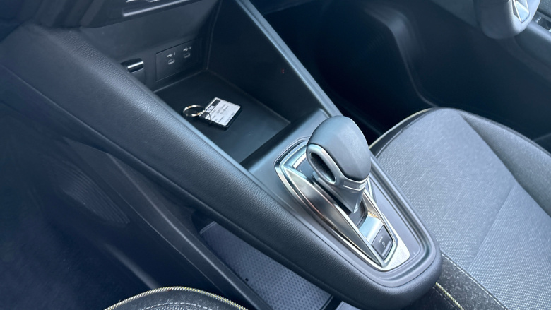 Renault Symbioz 1.6 E-Tech FHEV 145 Techno 5dr Auto Hybrid Estate